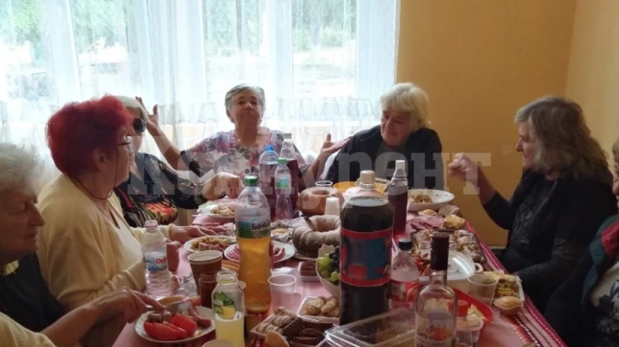 Деня на възрастните хора отбелязаха в Руска Бела