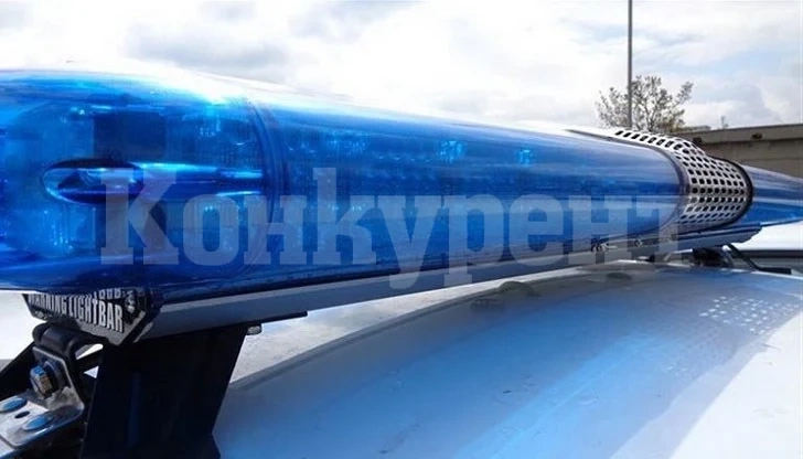 Задигнаха мотопед и инструменти от стопански двор
