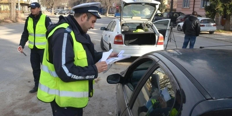 За 24 часа: Изловиха куп нарушители при 6 спецакции във Врачанско