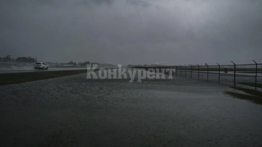 Делта връхлетя щата Луизиана с вятър със 155 км/ч