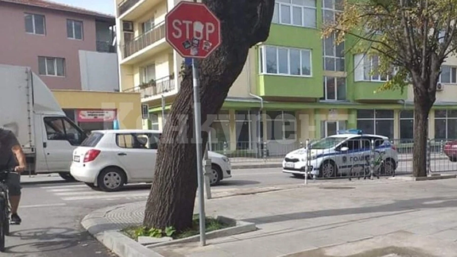 Учебен автомобил блъсна дете с велосипед на пешеходна пътека във Враца