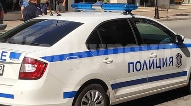 Арестуваха крадци на кола, катастрофирали и потрошили още две в Сухиндол