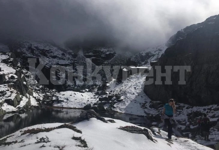 Зимата дойде! Ето къде валя сняг в България СНИМКИ