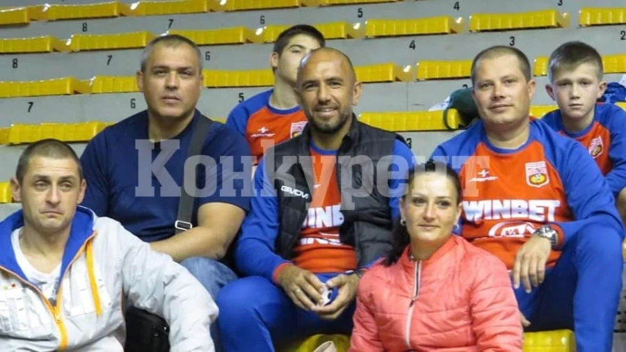 Купа, 3-ма шампиони, сребро и 2 бронза за Ботев 93 в Перник