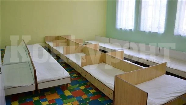 Медицинска сестра в яслата в Чипровци е с COVID–19, групата е под карантина