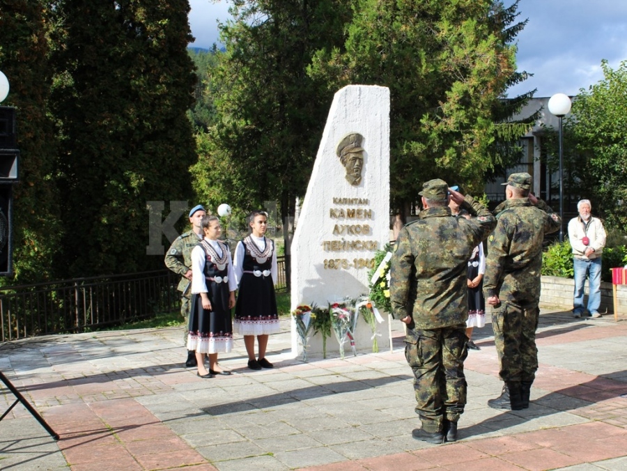 Паметник на кап. Камен Луков Пейнско бе открит в родното му село Копиловци СНИМКИ