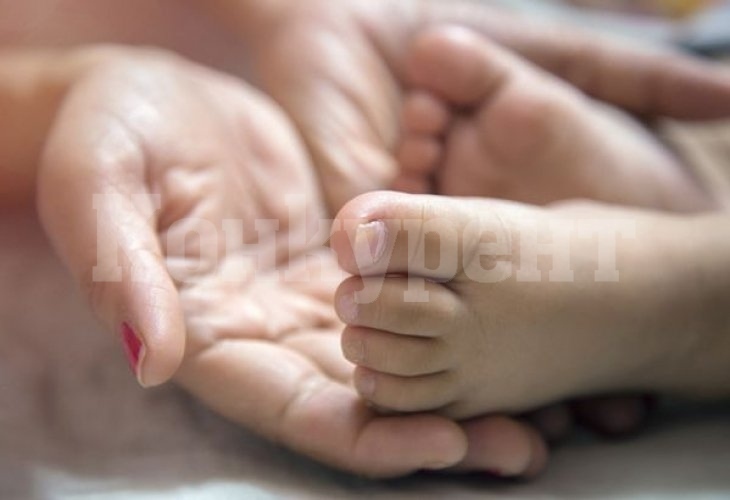 Потрес във Флорида: Малолетен изнасили новородено, а родителите снимат