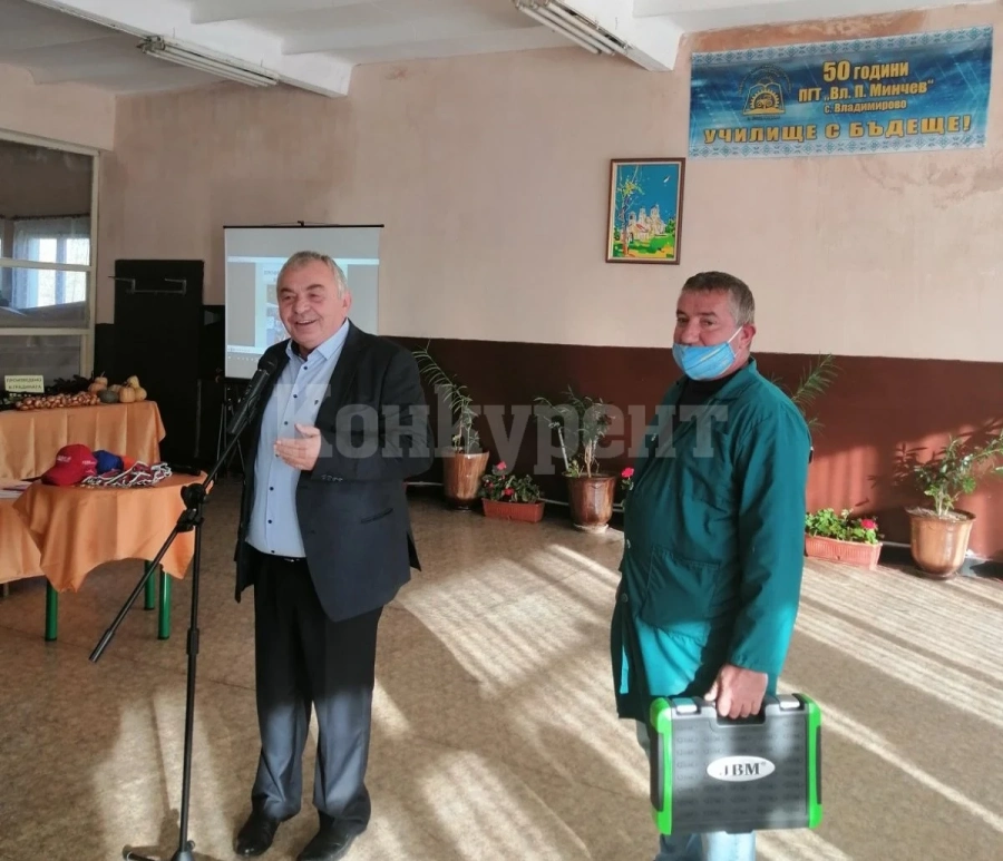 Атрактивно състезание организират във Владимирово СНИМКИ