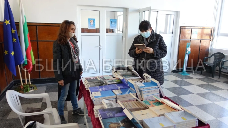 Започнаха събитията по повод 91 години от рождението на Йордан Радичков СНИМКИ