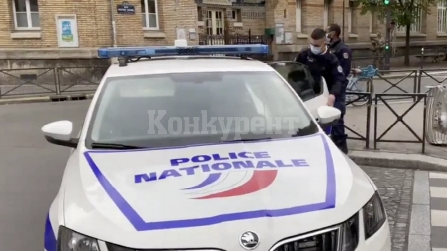 Неутрализираха луд с нож, нападнал полицаи насред в Париж