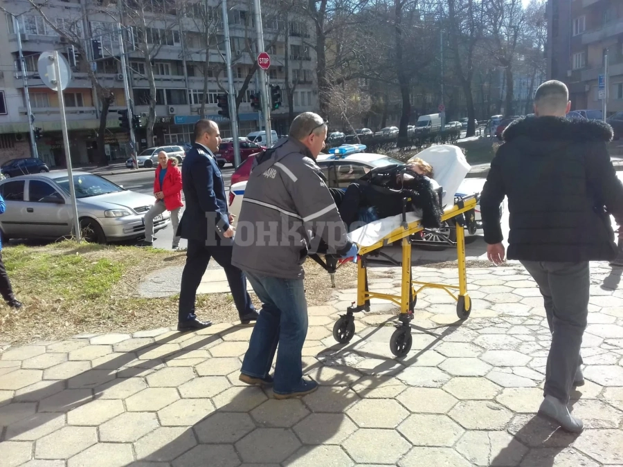 Жесток побой в Монтанско! Младеж смля лицето на 56-годишен, откараха пострадалия в столична клиника