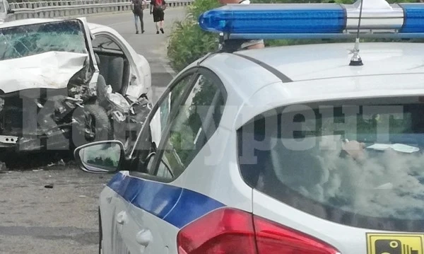 Сблъсък в Монтанско! Каруцар предизвика тежка катастрофа с „Ауди“ с три деца вътре и избяга