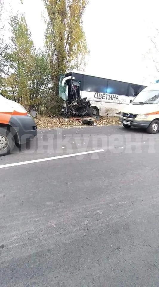 Утре оперират шофьора на автобуса от адската катастрофа край Литаково