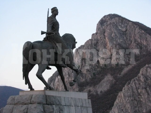 Враца чества Освобождението си... в необичайно време