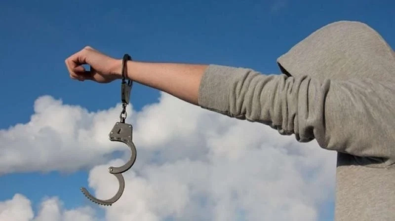 Пробация за момче, задигнало близо 1500 лв. от църква в Борован