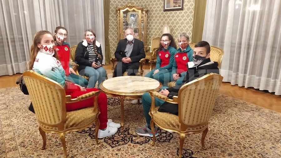Посланикът в Сърбия засипа с похвали националите от Бъдин