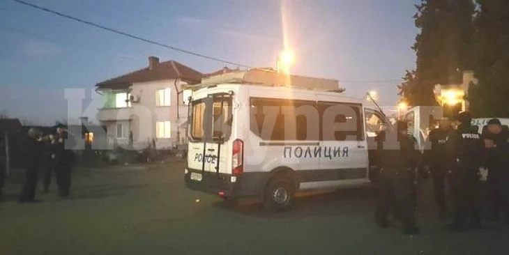 Пиян на кирка отиде на кръчма в Монтанско с преправен пистолет