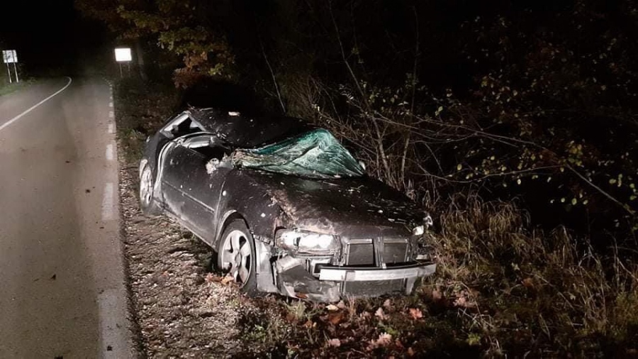 Тежка катастрофа! ТИР отнесе лека кола СНИМКИ