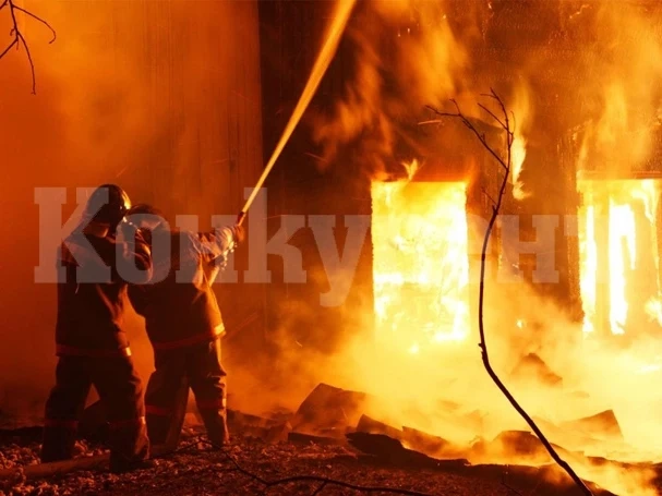 Евакуираха гости на хотел във Вършец заради пожар