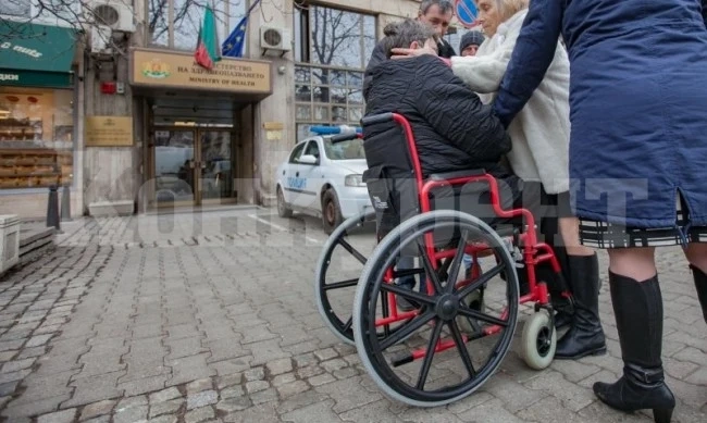 930 лева заплата за личен асистент на месец от догодина
