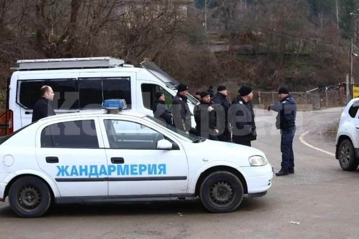 Светкавично! Заловиха един от бандитите, обрали казиното в Борован, непълнолетен е