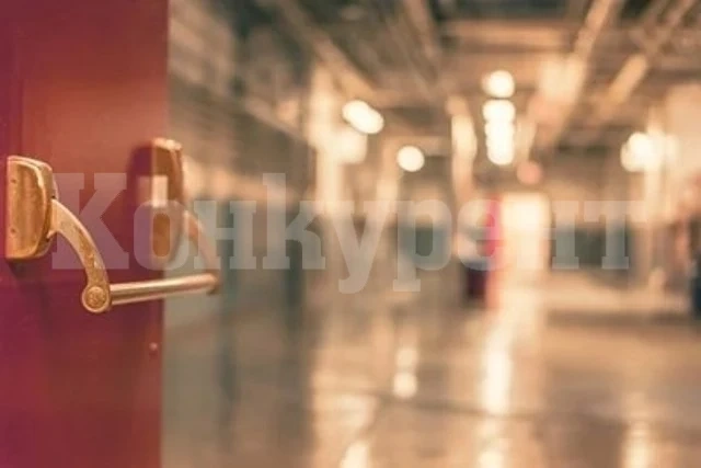 Пациент с коронавирус скочи от прозореца на болница в Тирана