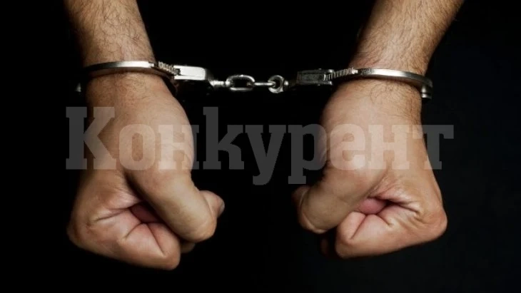Екшън в Пловдив! Ченгета тръшнаха клиент след грозен скандал в ресторант