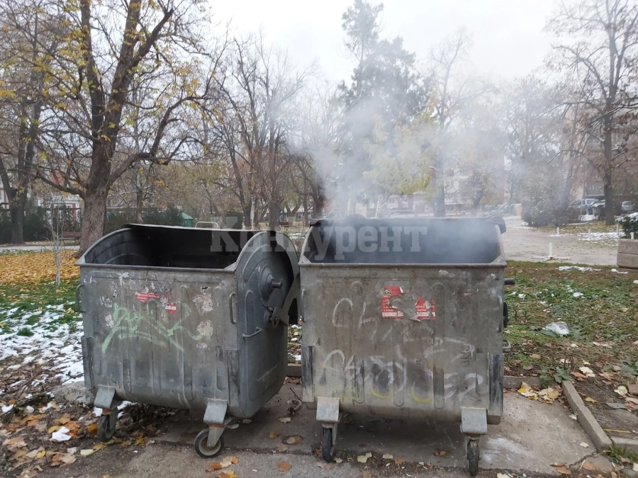 Започнаха да палят контейнерите СНИМКИ