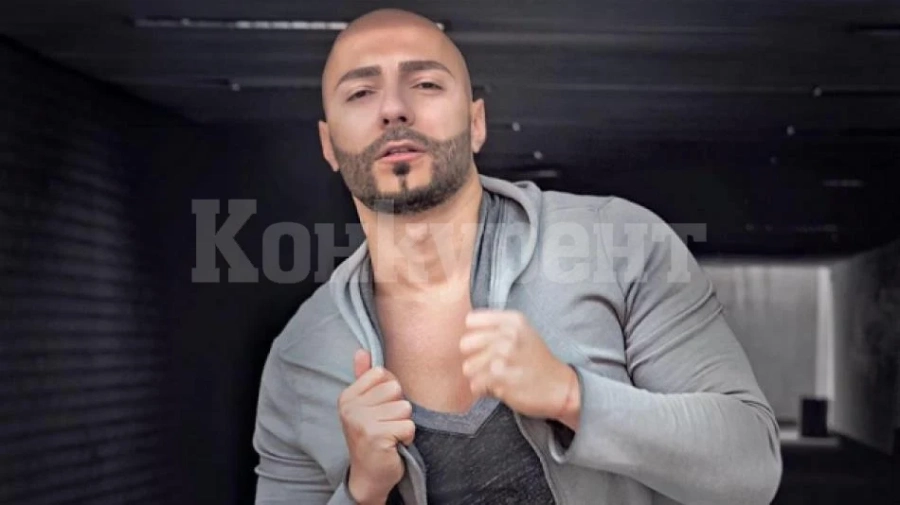 Поп фолк певец излезе чисто гол на снега СНИМКА 18+