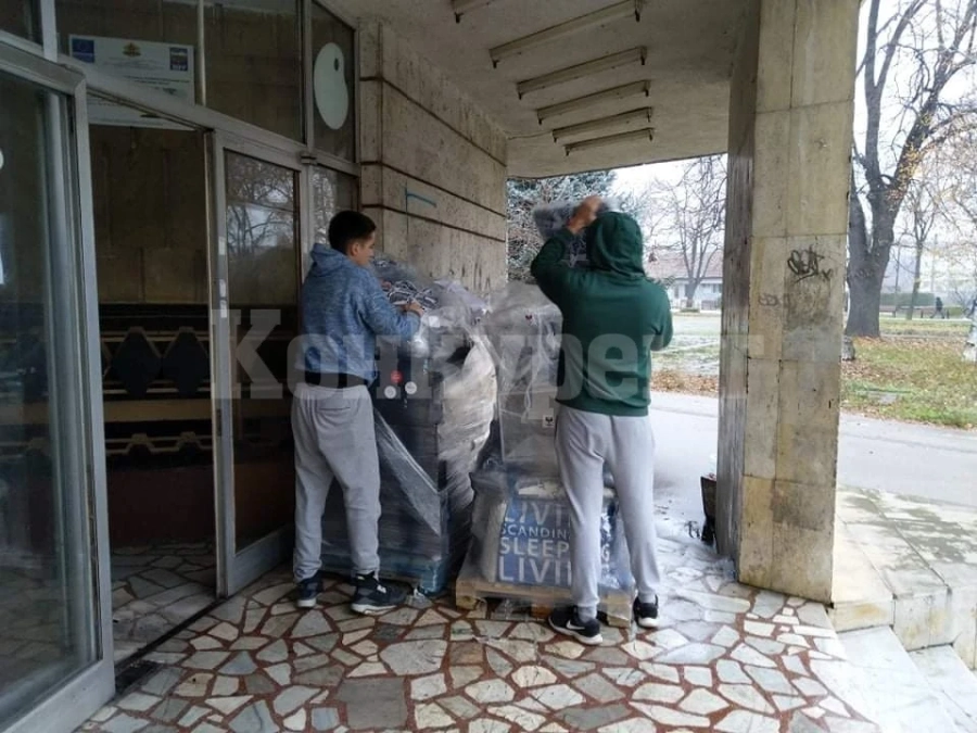 Разпределят голямо дарение от компютри във Видинско