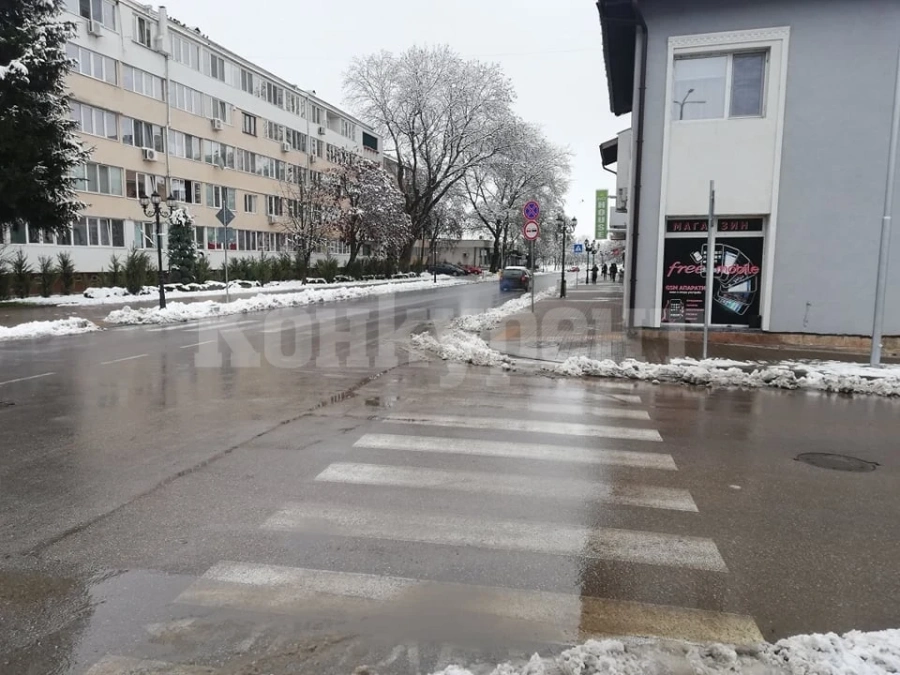 Първият сняг не затрудни трафика в Козлодуй