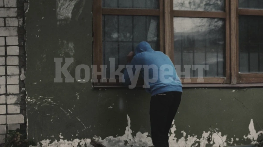 Спипаха трио, обрало къщата на мъж от Гложене