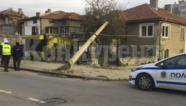Камион потрошил стълб във Вършец, не спрял, спипали го на пътя за Враца