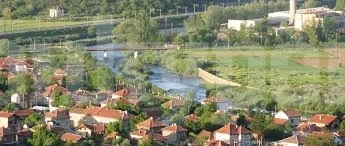 Увеличиха данъци и такса смет в Роман