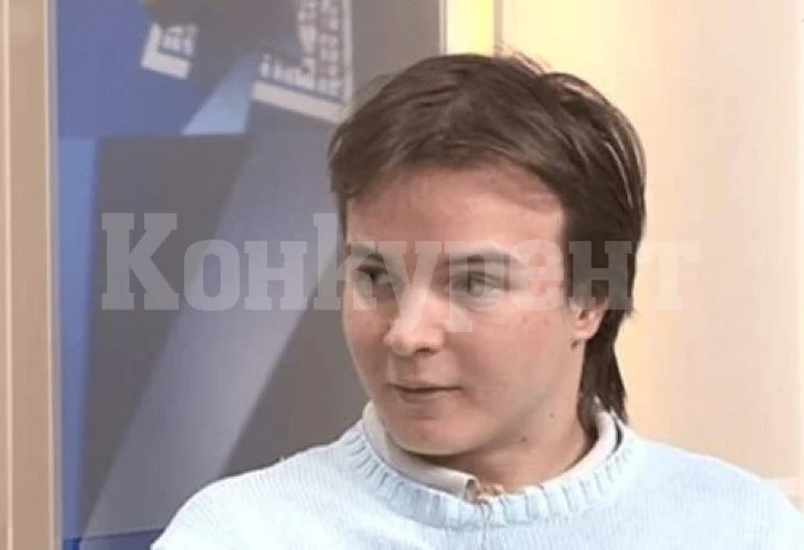 Версия: 23 г. поет Стефан се самоубил заради нещастна любов с Лора