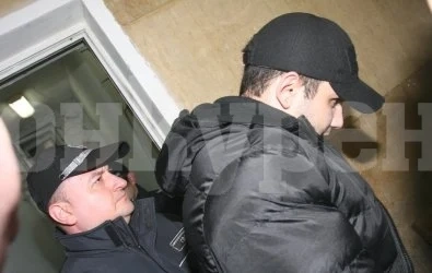 Задържаха във Враца трима от Видин с дрога и пари