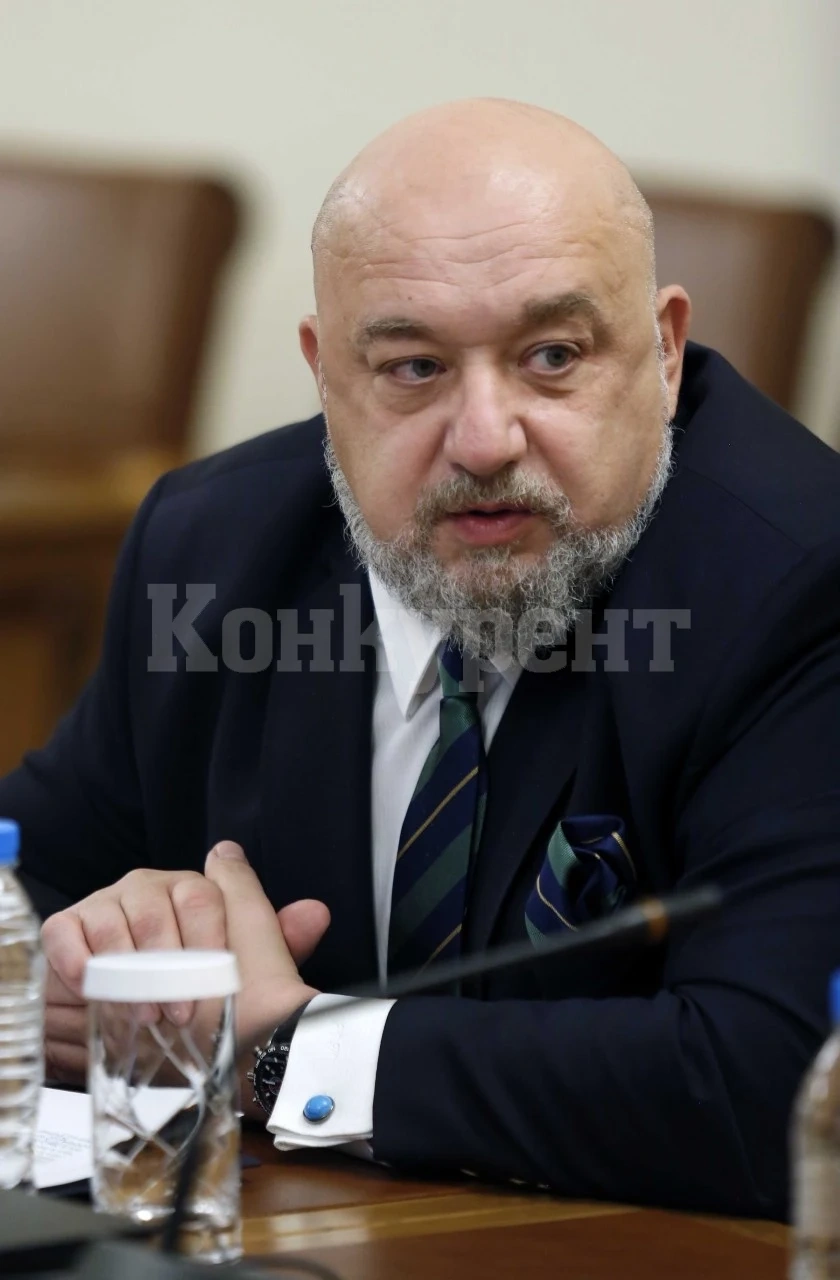 Кралев: Спортните клубове ще получат допълнителни 6.5 млн. лв. през 2021 г.