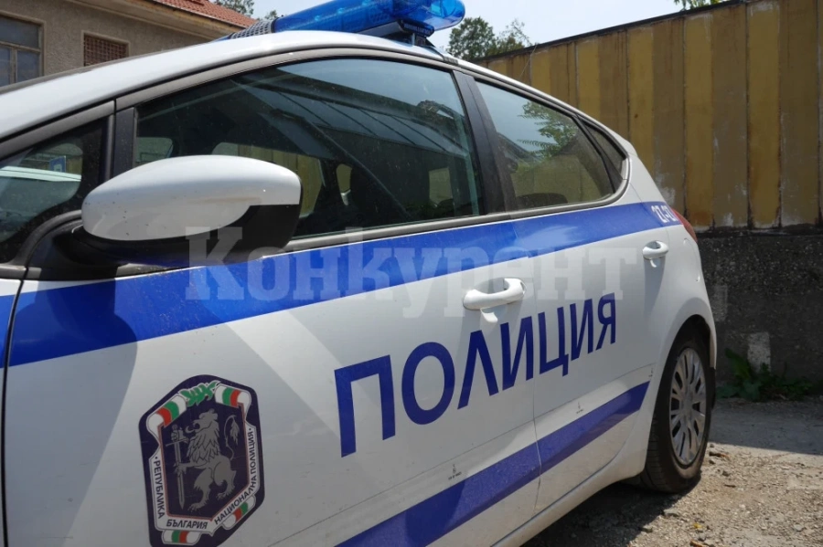 Нагъл крадец отмъкна две врати от къща в Бутан