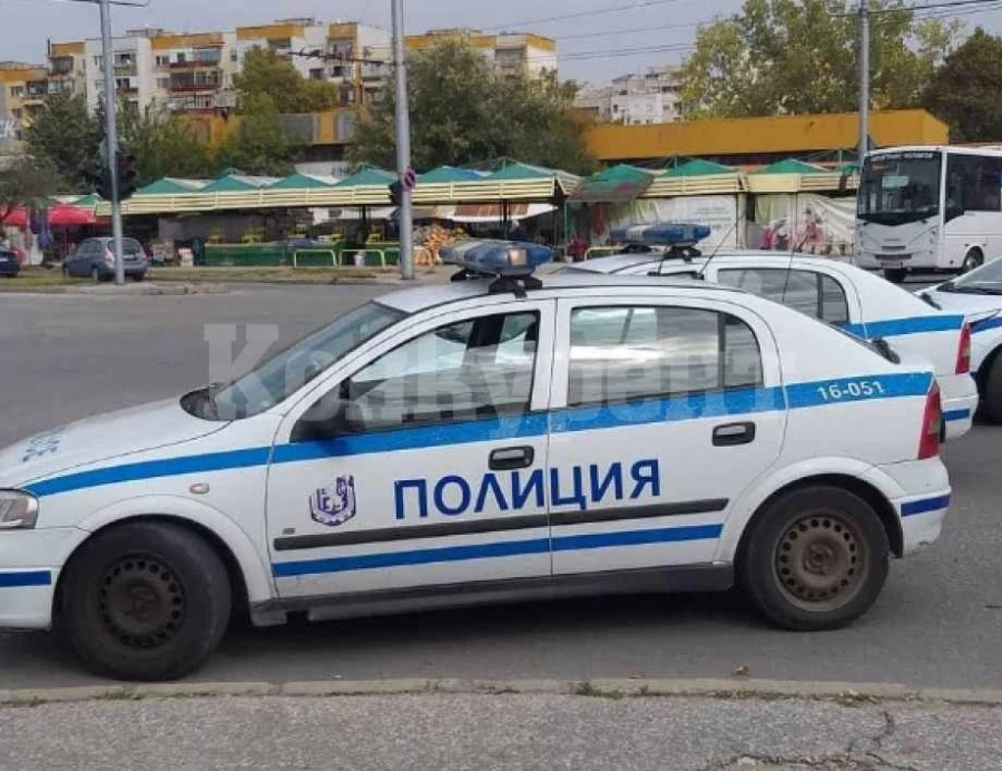 Заради COVID-19: Полицията нахлу в магазините в Мездра