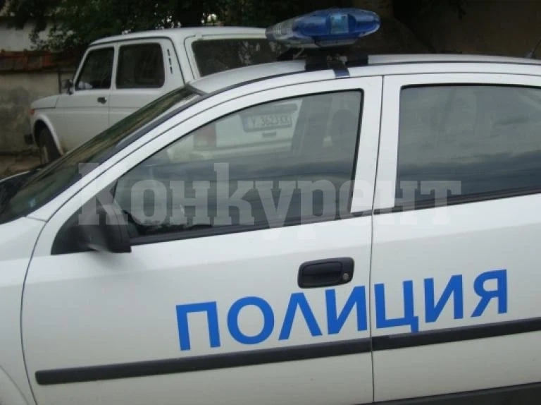 Арестуваха пиян, юрил „Опел\