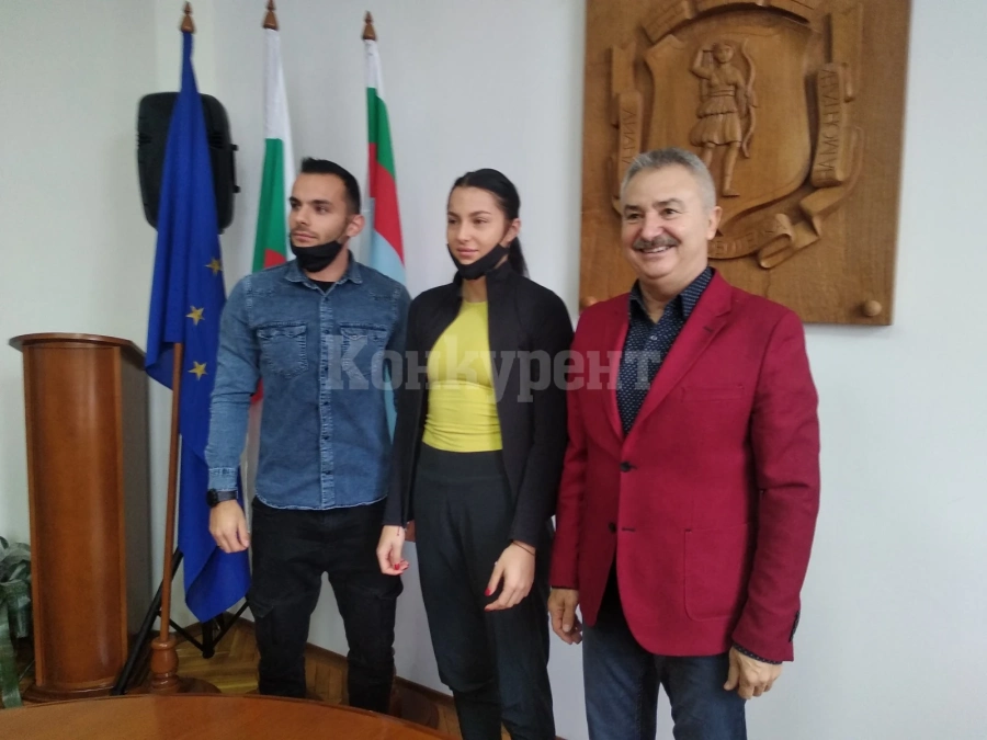 Атлетите Ариана Кузманова и Денис Димитров ще се състезават за Монтана