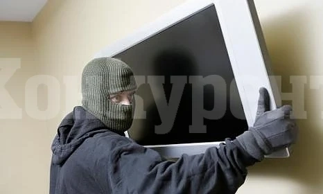 Апаш задигна телевизор от къща в Лом