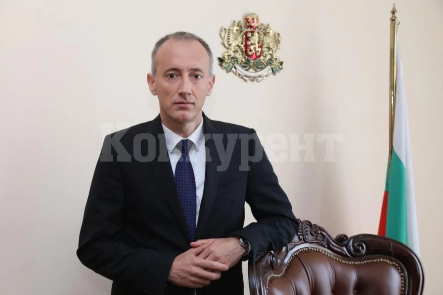 Нова заповед: Учениците от 5 до 12 клас онлайн до 31 януари