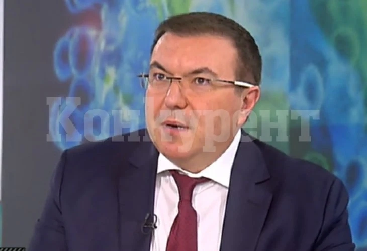 Здравният министър с гореща новина за масовата ваксинация и връщането на децата в училище
