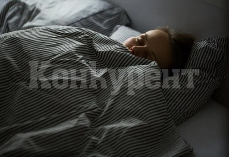 Защо тялото ни трепери насън?
