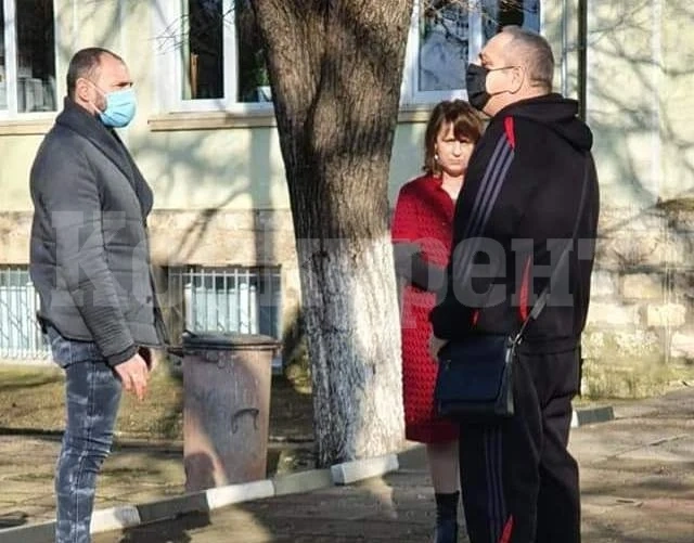 Депутат обеща нова помощ за училището в Габаре