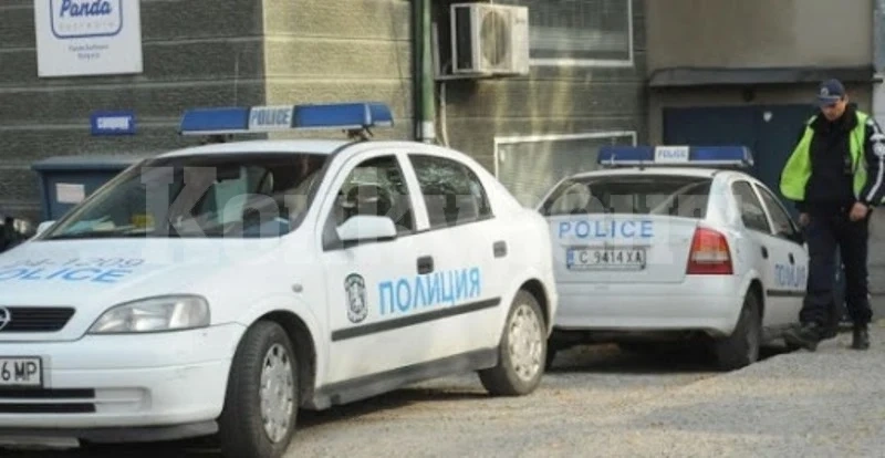 Напрежение в кметство във Врачанско, гневен мъж се нахвърли с люти обиди на ...