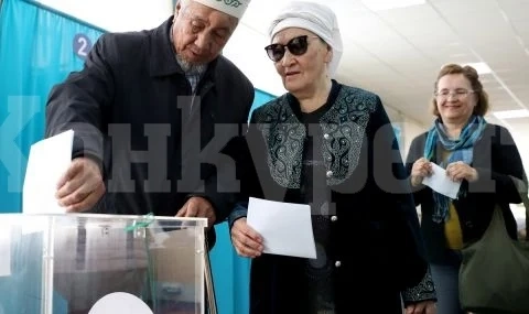 В Казахстан започнаха парламентарни избори