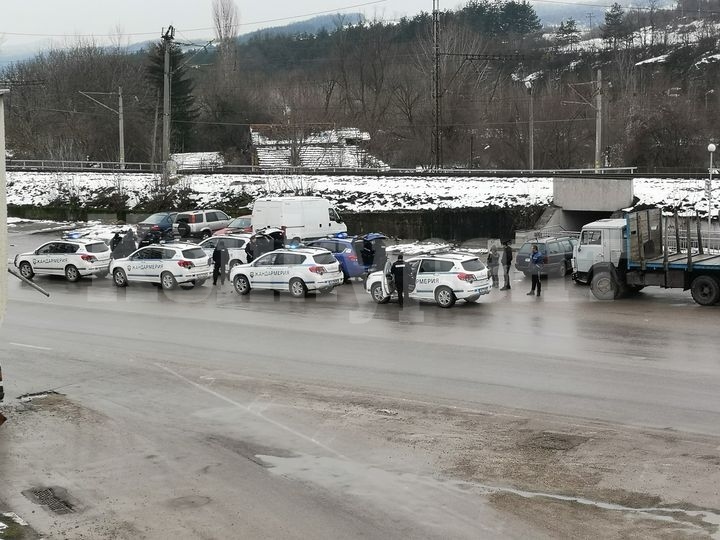  Жандармерия и полиция окупираха Мездра 