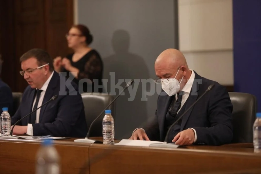 Щабът: 9 пъти скочи смъртността, внимателно с разхлабването на мерките
